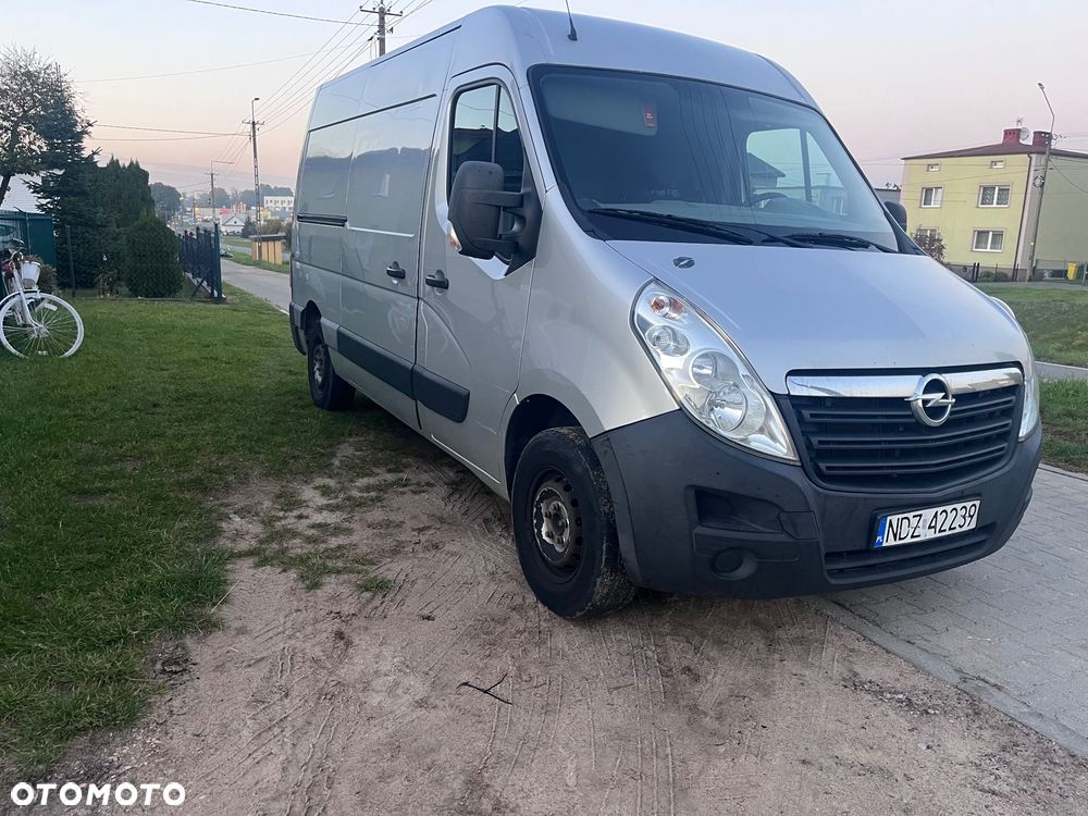Opel Movano