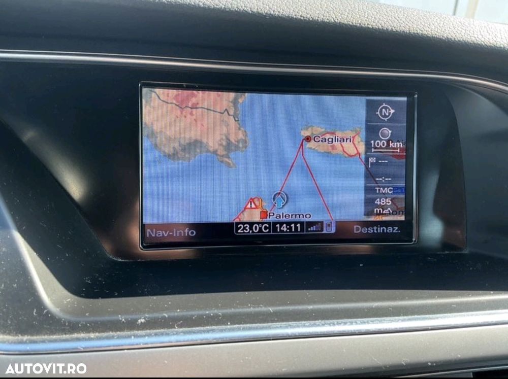 Audi A4 2.0 TDI DPF multitronic Attraction - 15