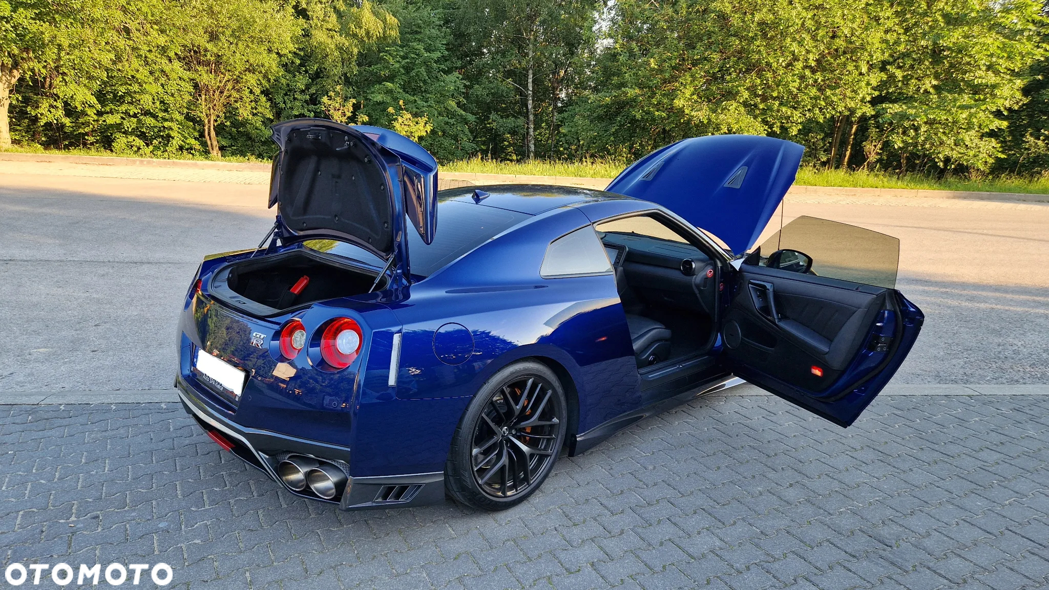 Nissan GT-R Prestige - 10