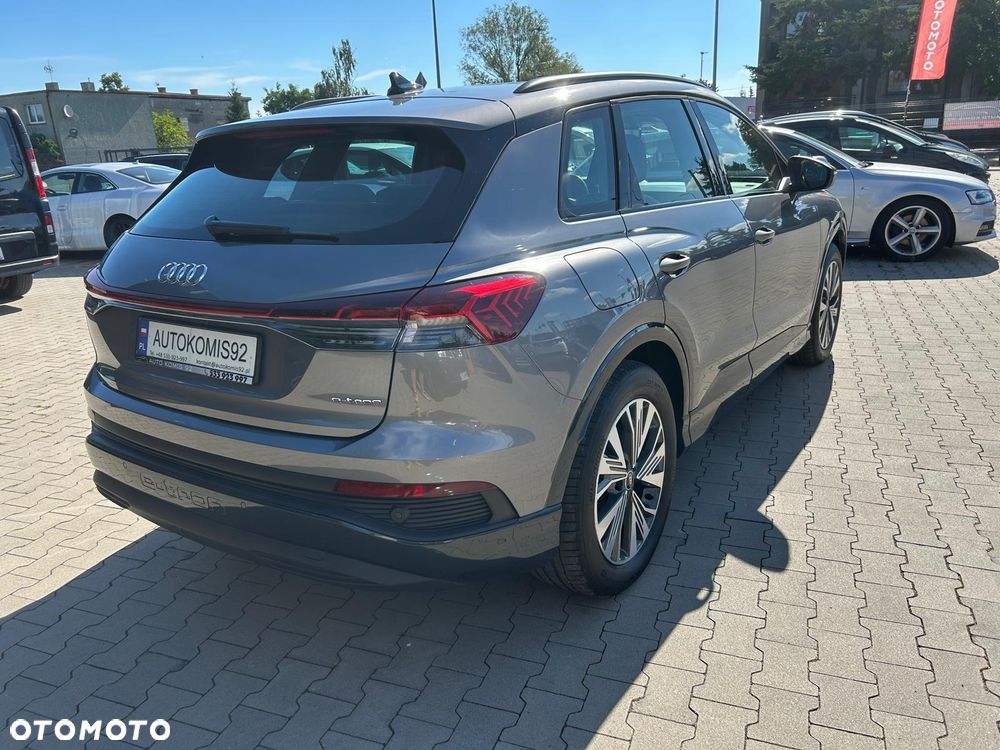 Audi Q4 e-tron - 6