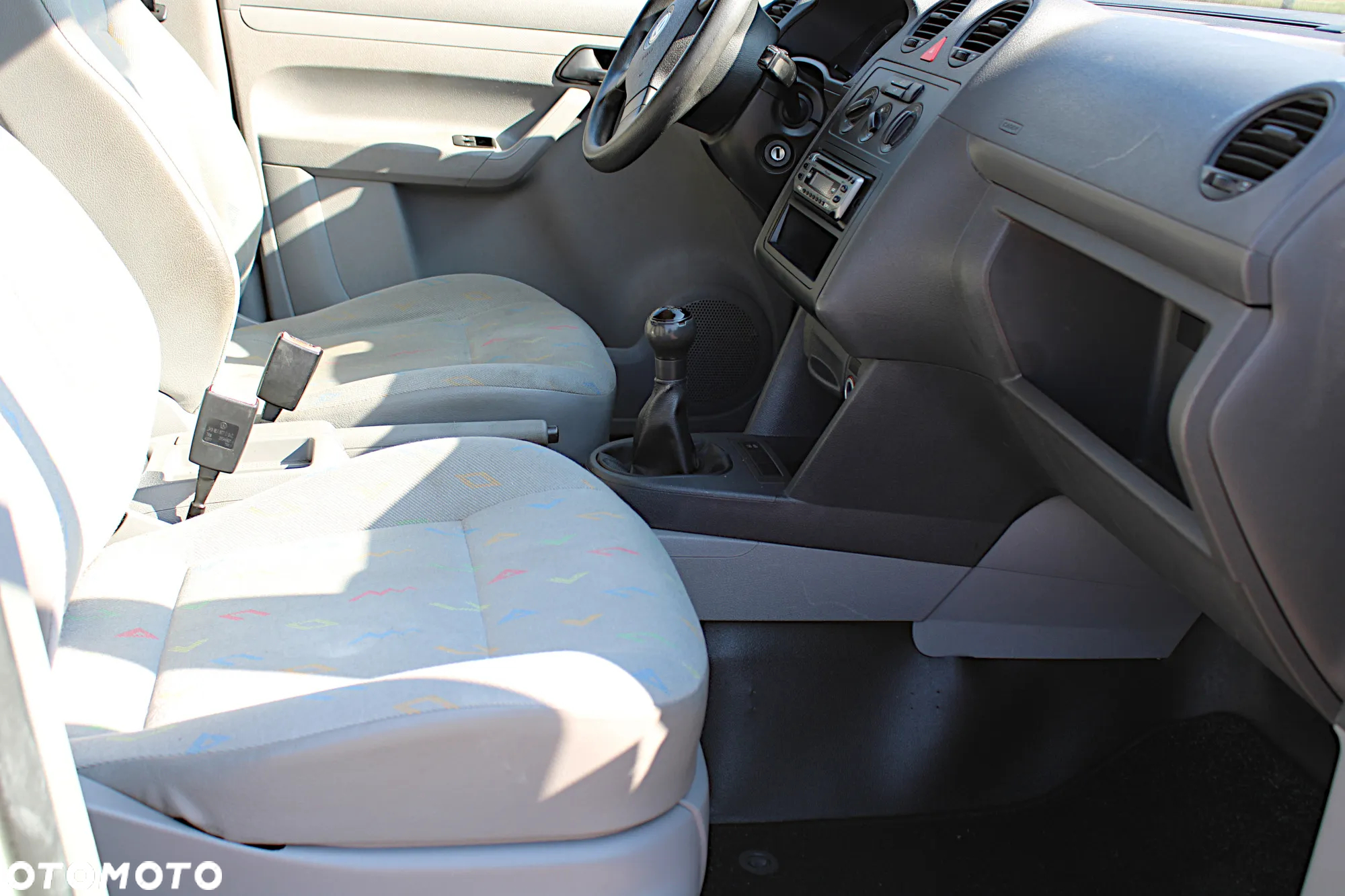 Volkswagen Caddy - 25