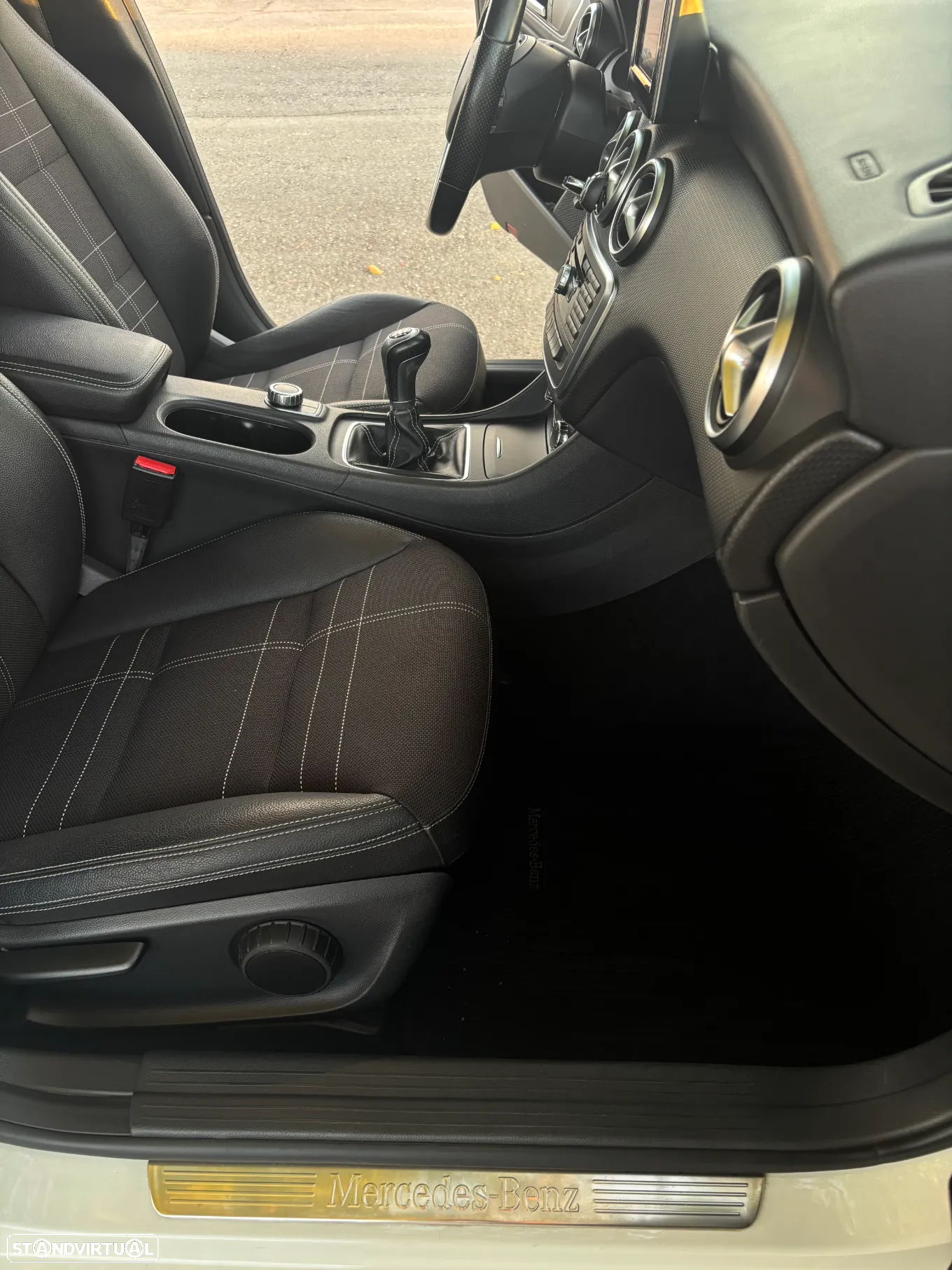 Mercedes-Benz A 160 CDi BE Urban - 17