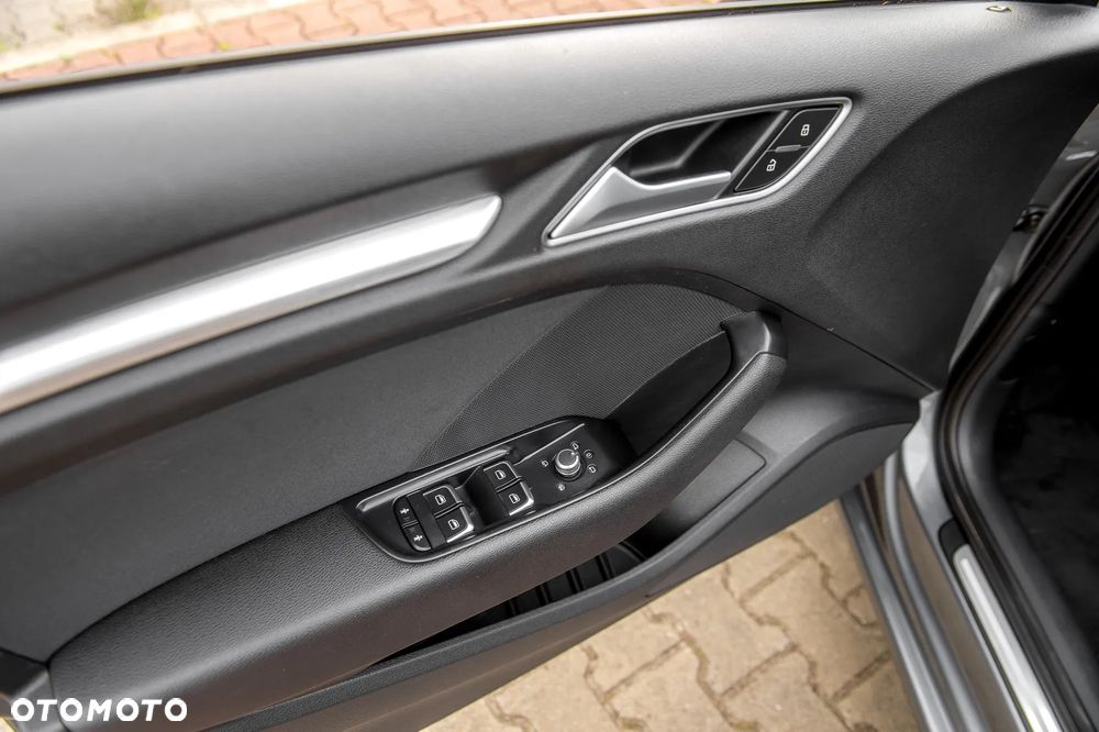 Audi A3 Sportback 2.0 TDI quattro S line Sportpaket - 23