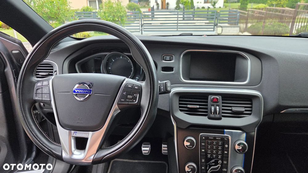 Volvo V40 D2 RDesign - 21