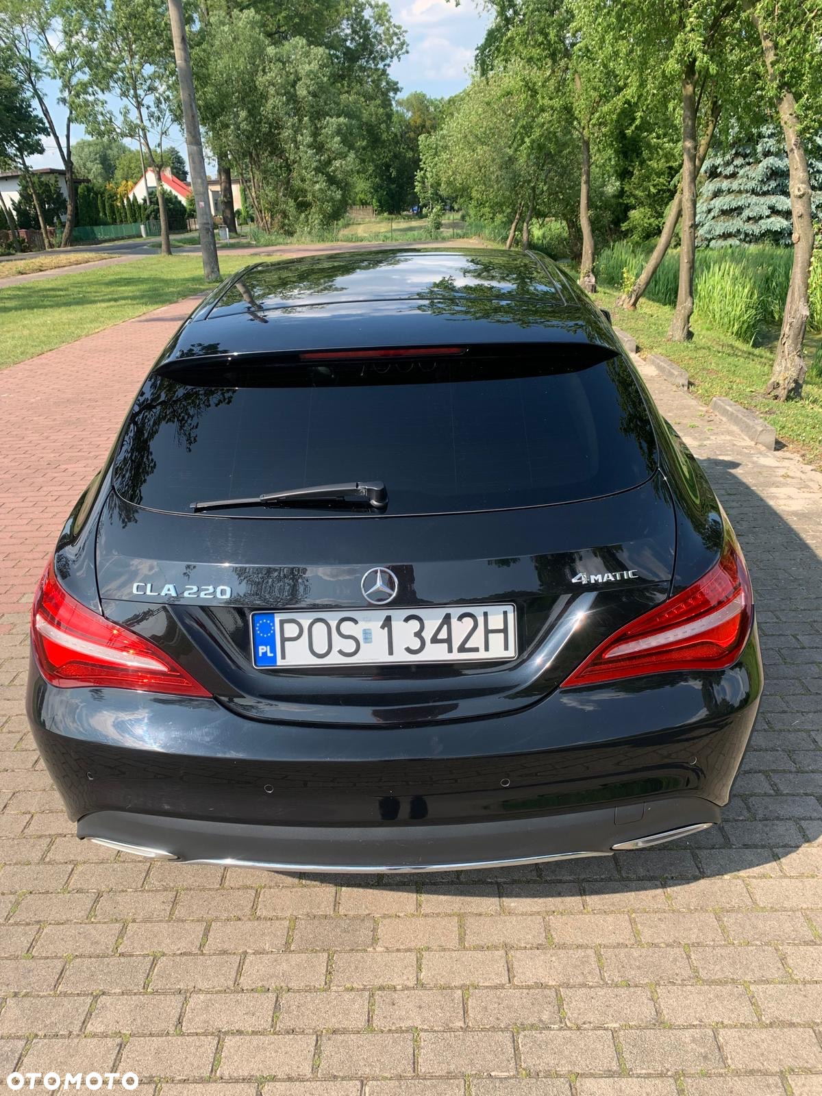 Mercedes-Benz CLA Shooting Brake 220 4Matic 7G-DCT - 5