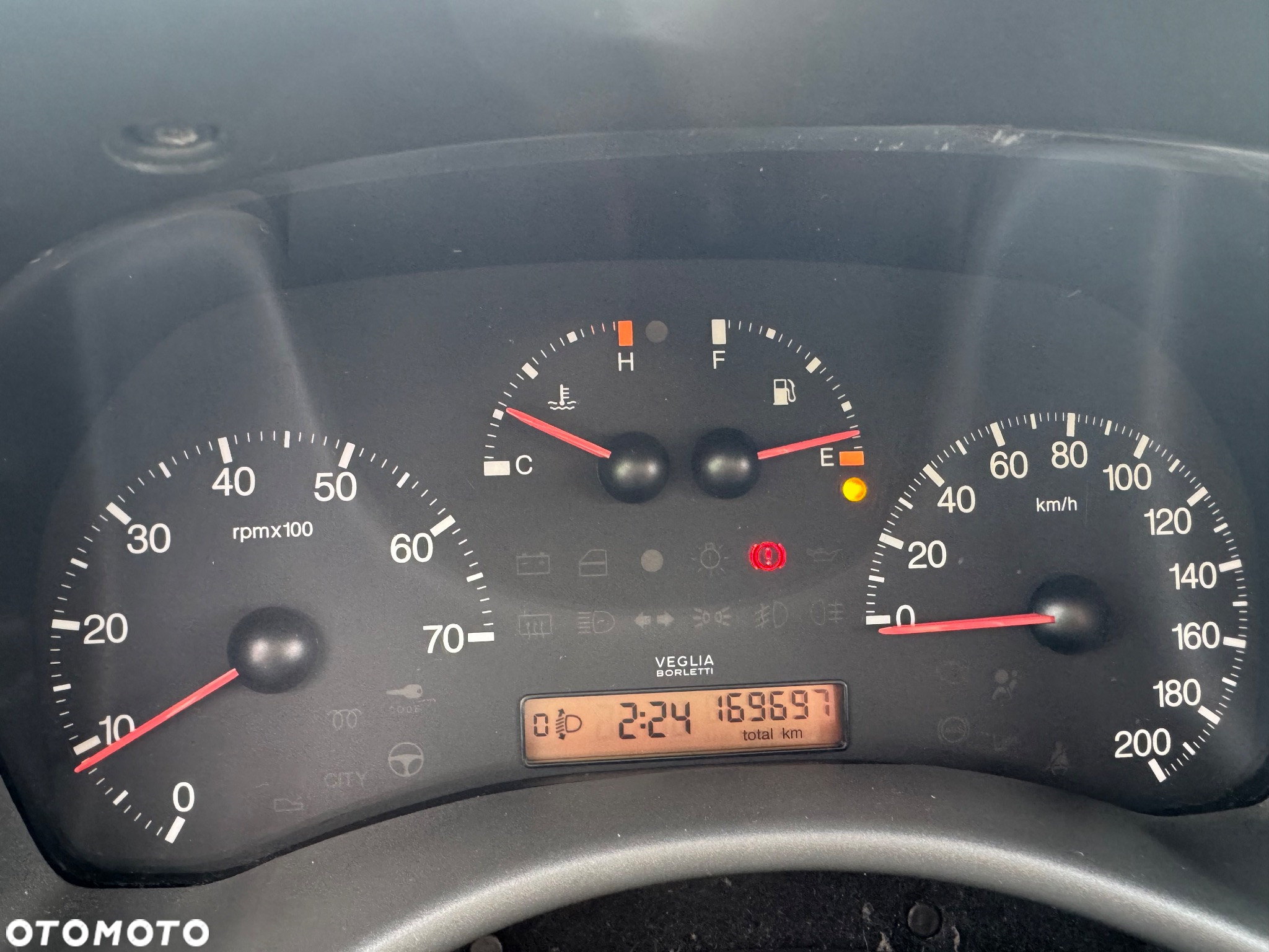 Fiat Punto 1.2 8V - 28