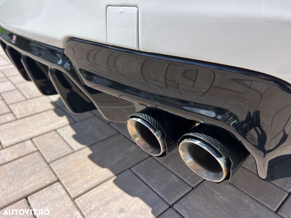 BMW Seria 5 525d xDrive AT - 14