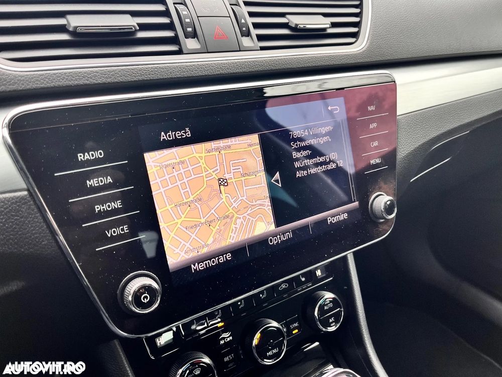 Skoda Superb 2.0 TDI DSG Sportline - 22