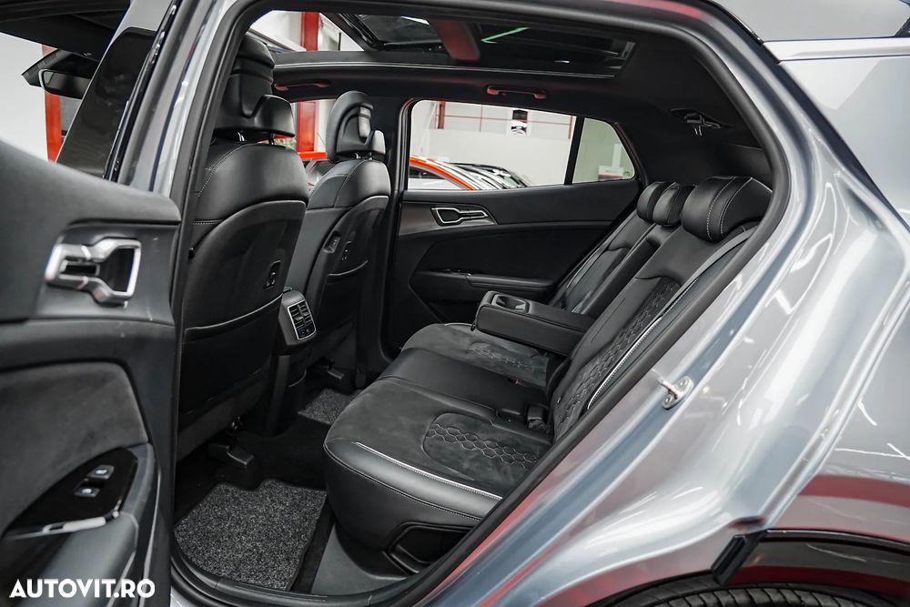 Kia Sportage 1.6 DSL MHEV 7DCT HP 4x4 GT Line - 6