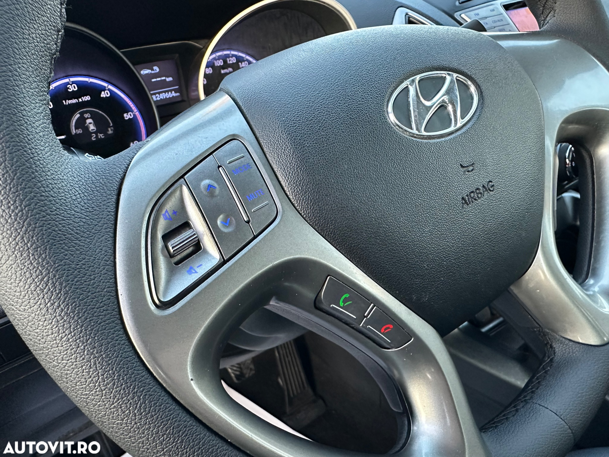 Hyundai ix35 2.0 CRDI 2WD Comfort - 20