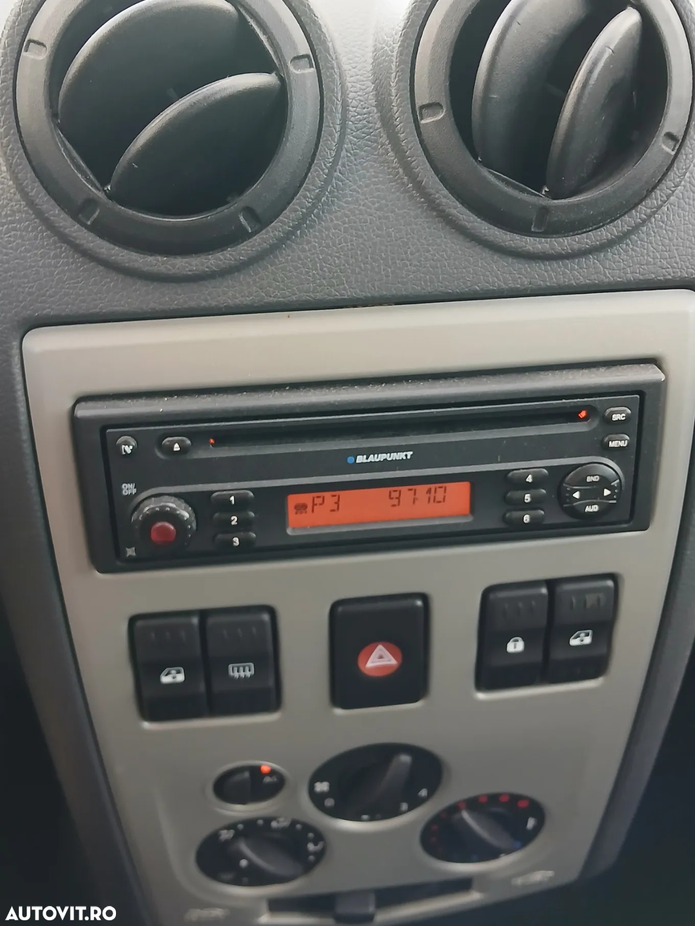 Dacia Logan MCV 1.6 Laureate - 13