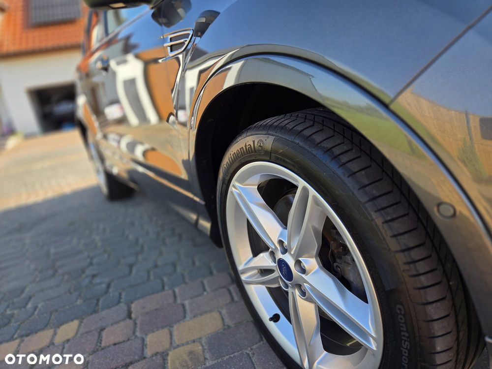 Ford Kuga 2.0 TDCi 4WD Titanium Plus - 22
