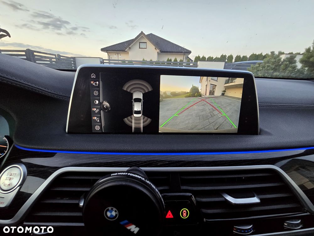 BMW Seria 7 730d xDrive - 26