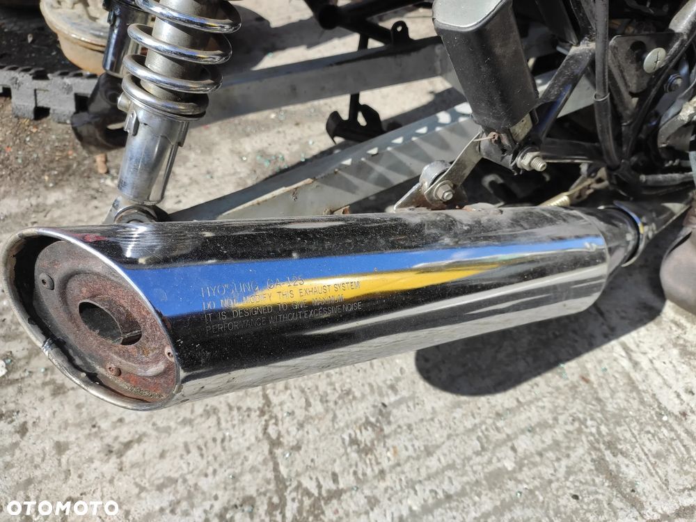 Hyosung GA-125 Silnik Lampa Tłumik Części - 10