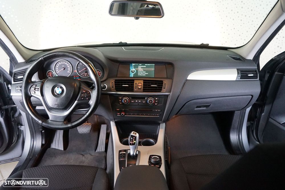 BMW X3 18 d sDrive Auto - 27
