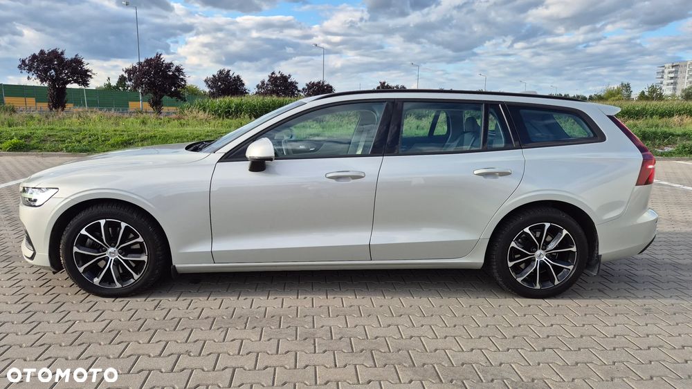 Volvo V60 B4 D Momentum Pro - 2