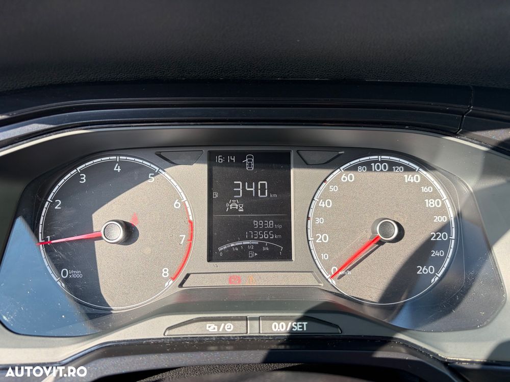 Volkswagen Polo 1.0 Trendline - 12