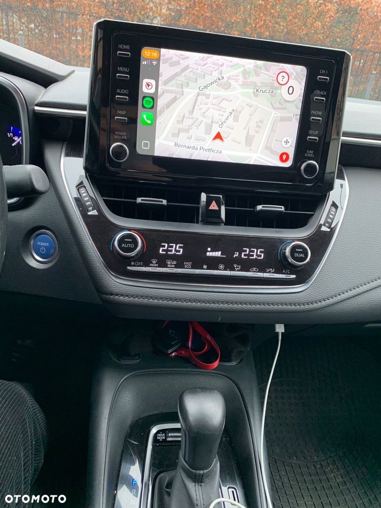 Toyota Corolla 1.8 Hybrid Comfort - 6