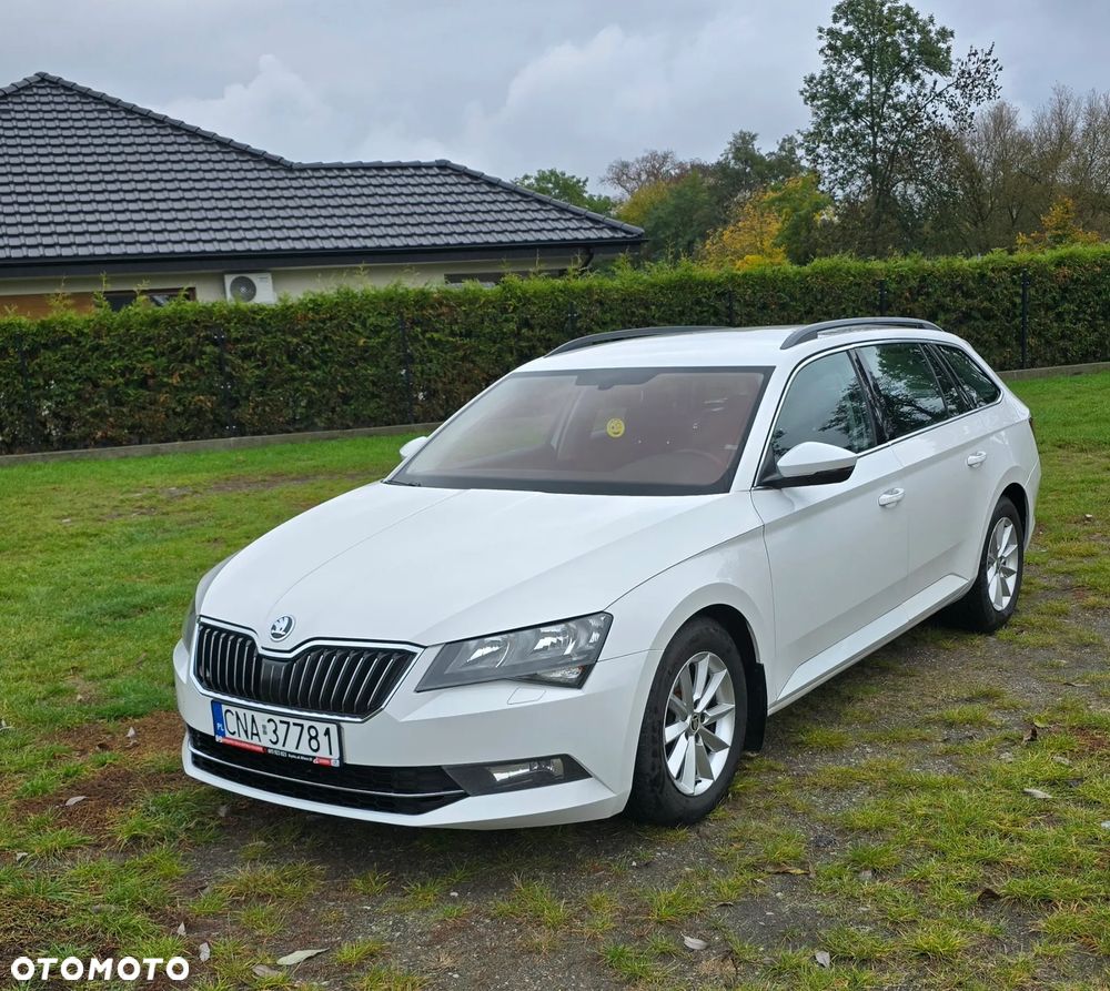 Skoda Superb ver-2-0-tdi-4x4-ambition - 1