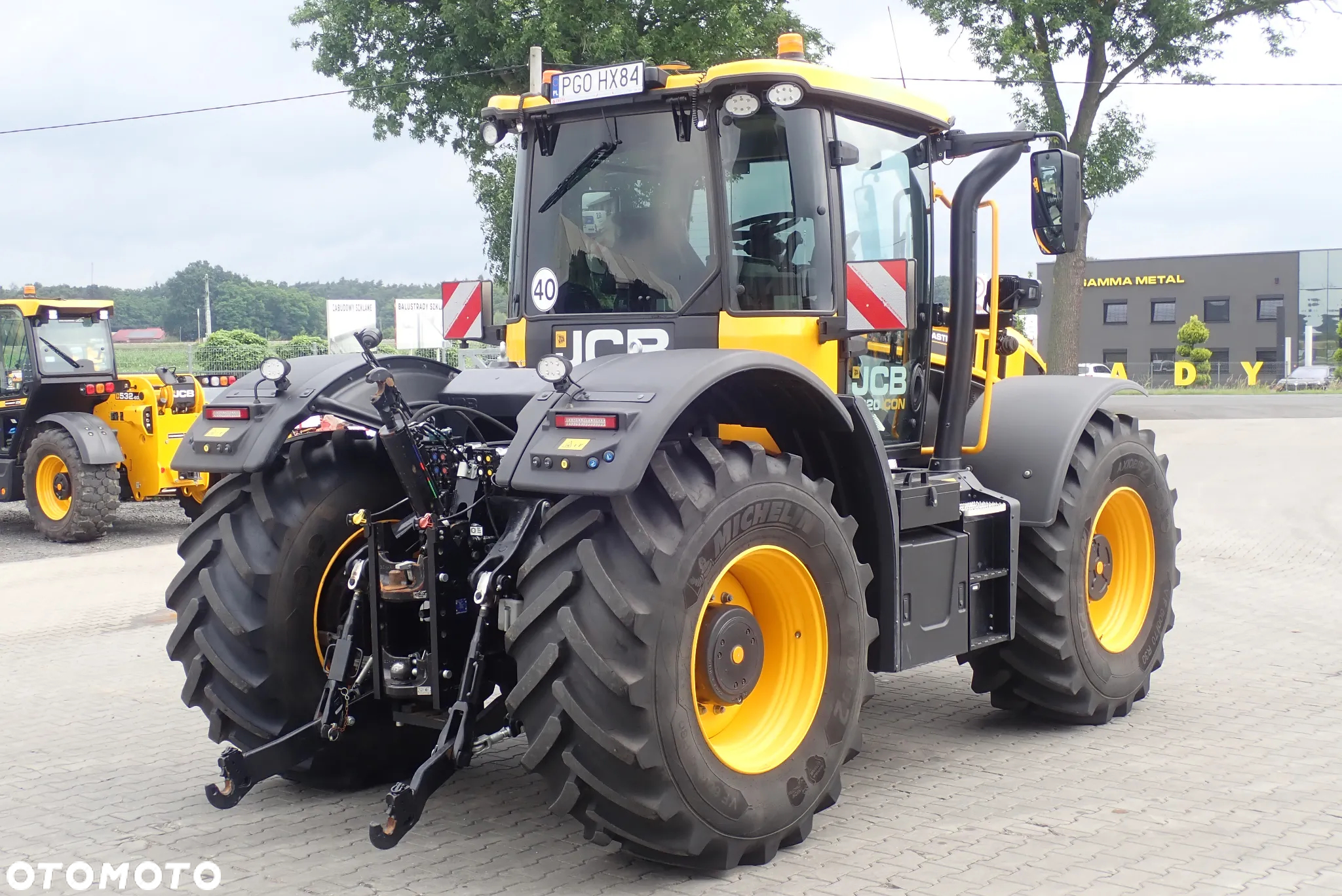JCB FASTRAC 4220 iCON - 9