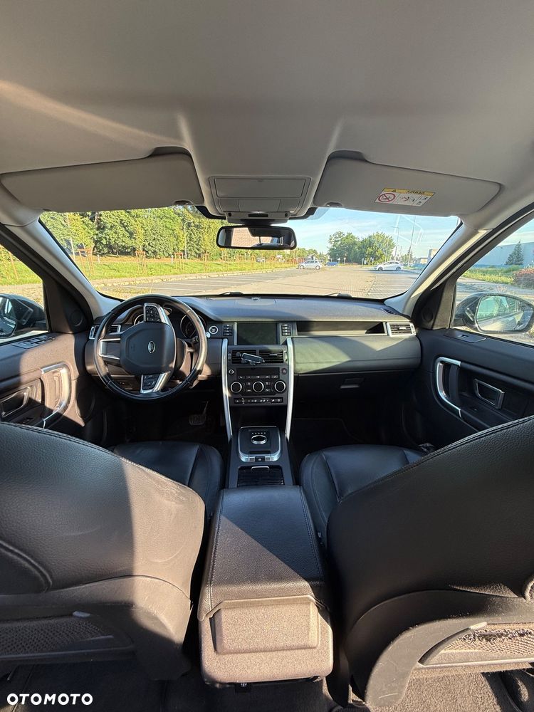 Land Rover Discovery Sport 2.0 TD4 SE - 11