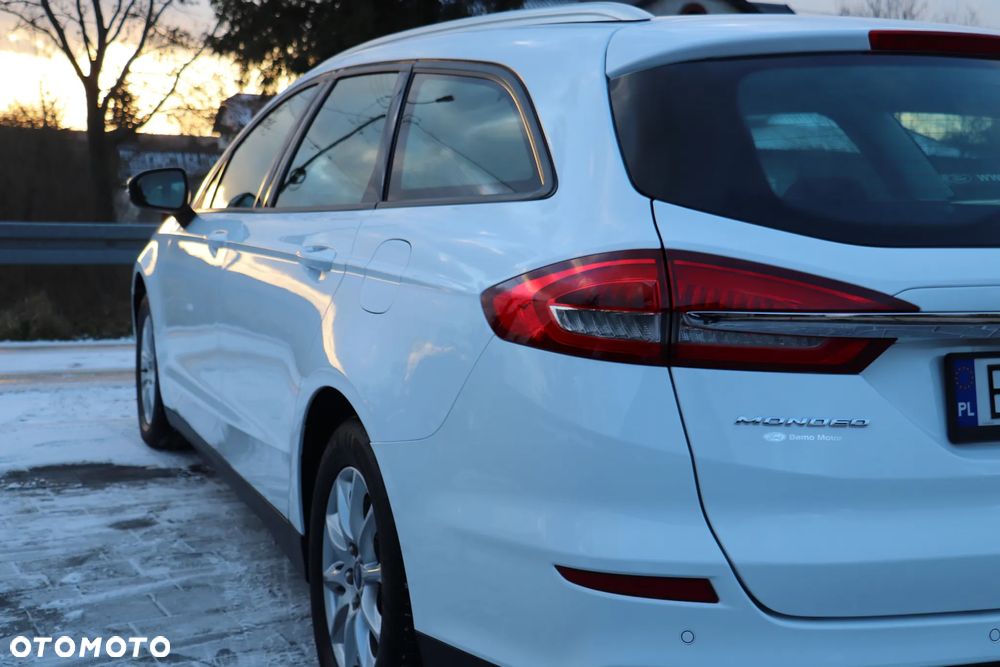 Ford Mondeo 2.0 TDCi Trend PowerShift - 13