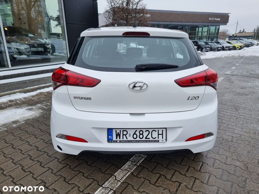 Hyundai i20 1.2 BlueDrive Classic + - 15