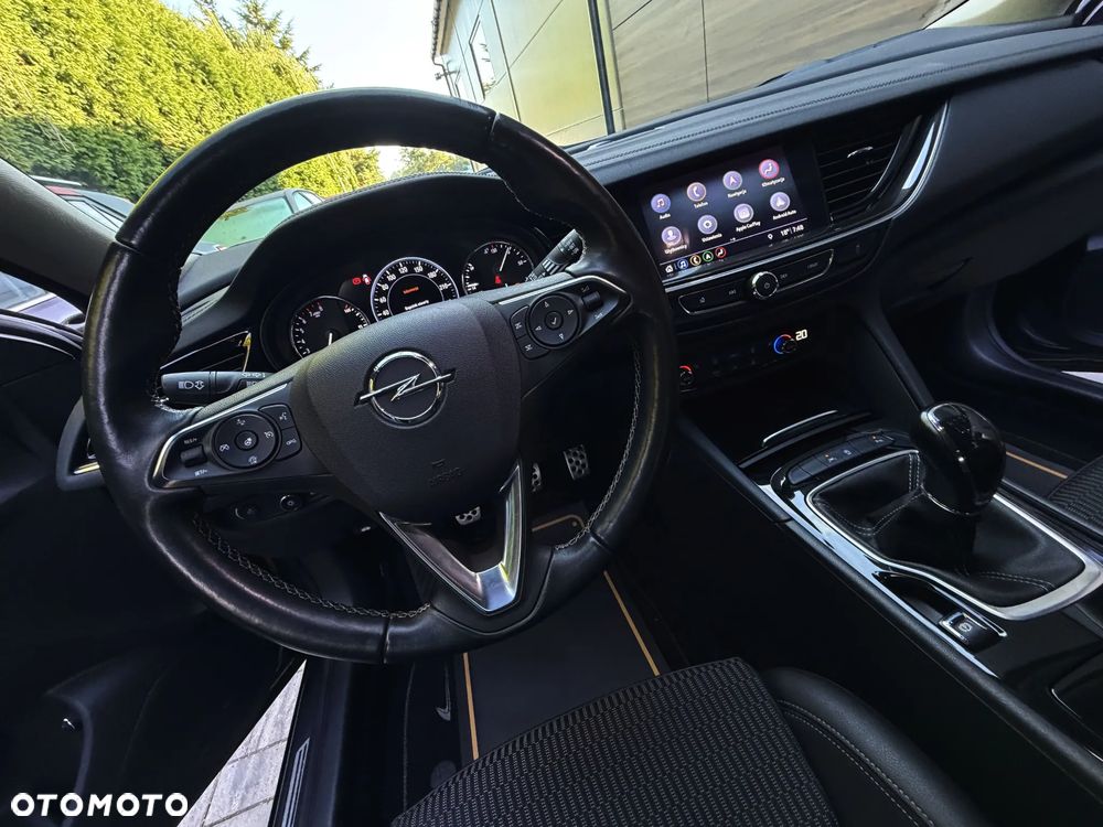 Opel Insignia 1.6 T Ultimate S&S - 23