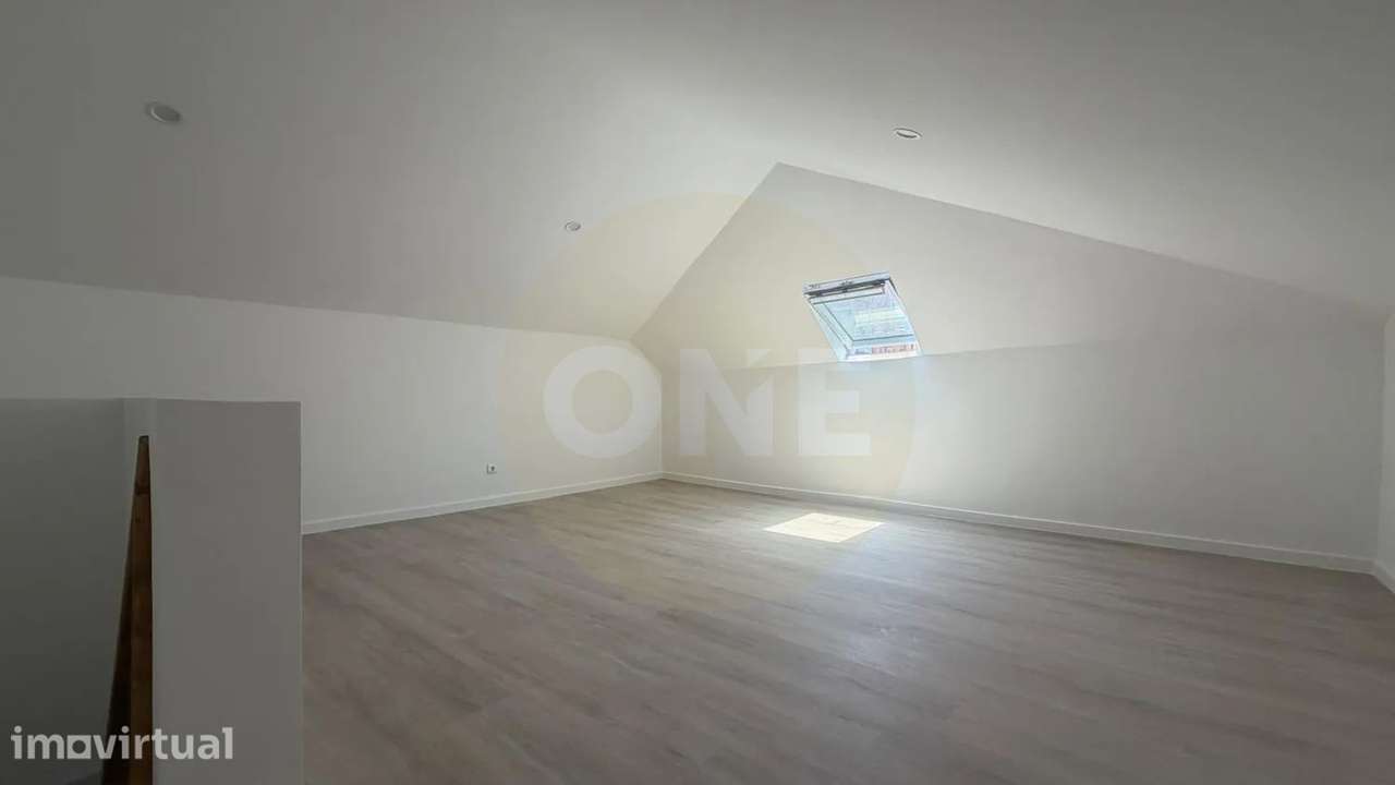 Apartamento T2 +1 Barreiro Remodelado e Equipado - Grande imagem: 5/21