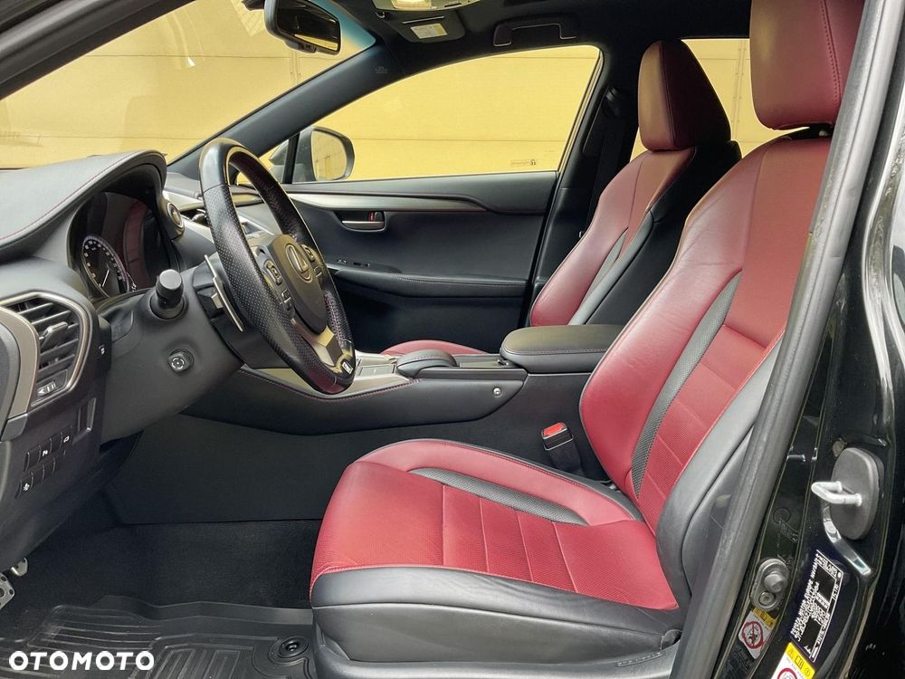 Lexus NX 300h F Sport AWD - 9
