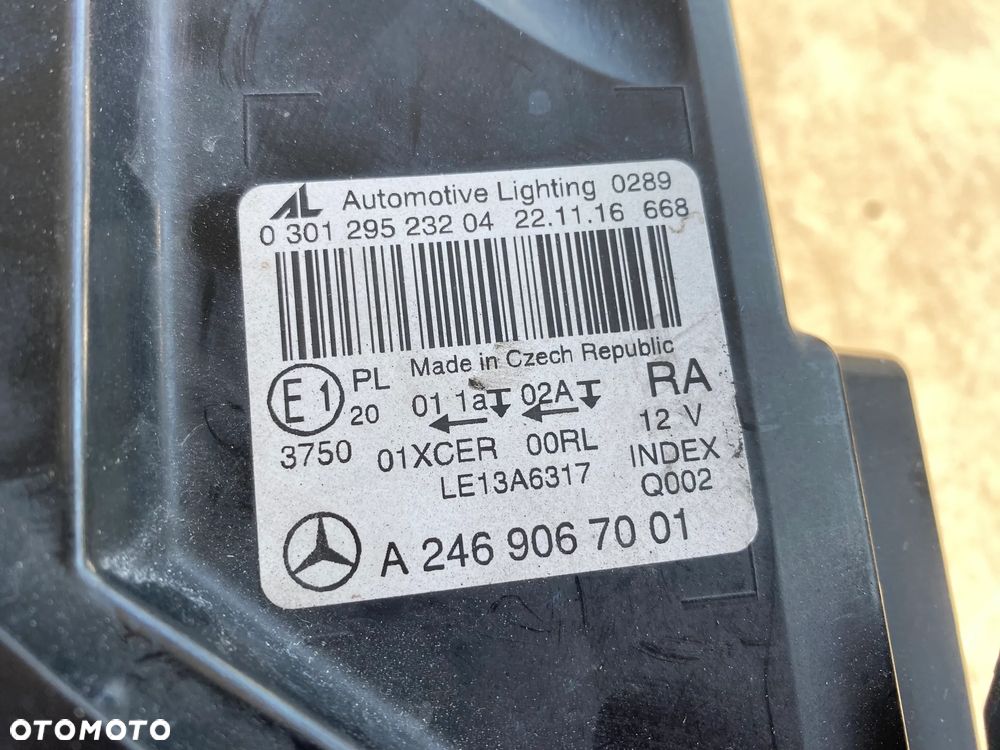 lampa  b klasa w246 lift performance led prawa eu cała - 6