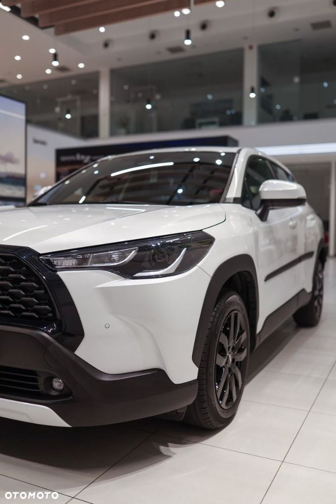 Toyota Corolla Cross - 15