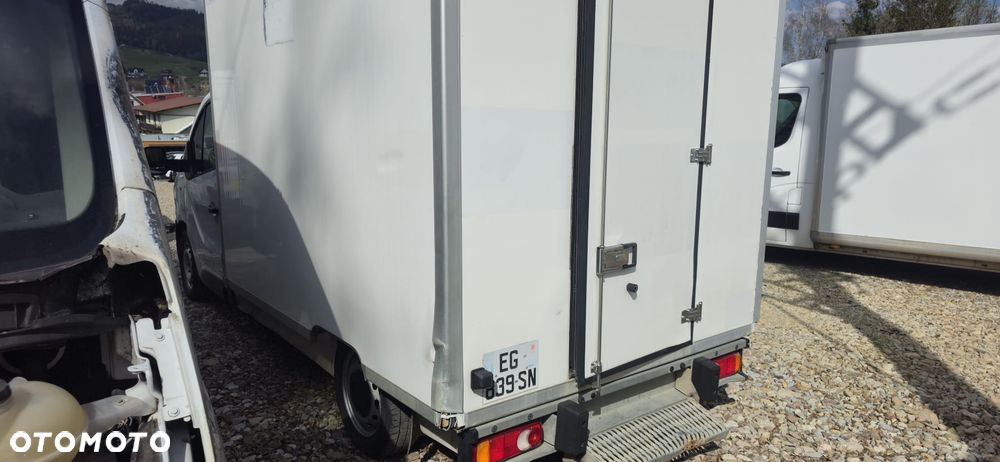 Renault Trafic - 6