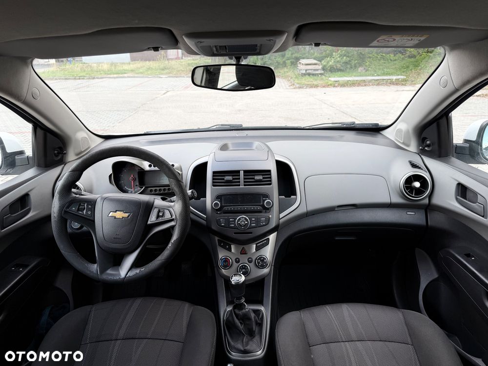 Chevrolet Aveo - 19