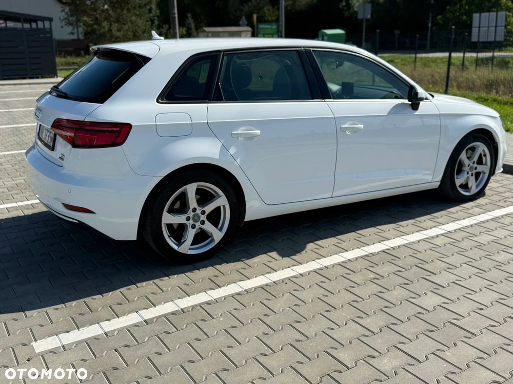 Audi A3 Sportback - 7