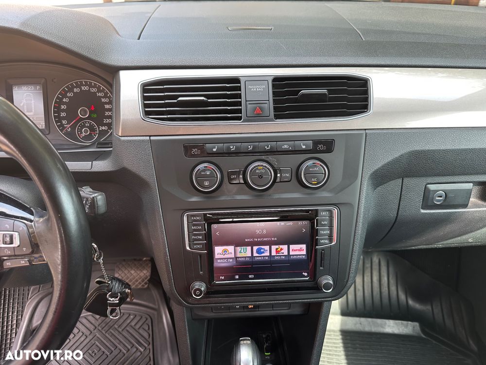 Volkswagen Caddy DSG - 17