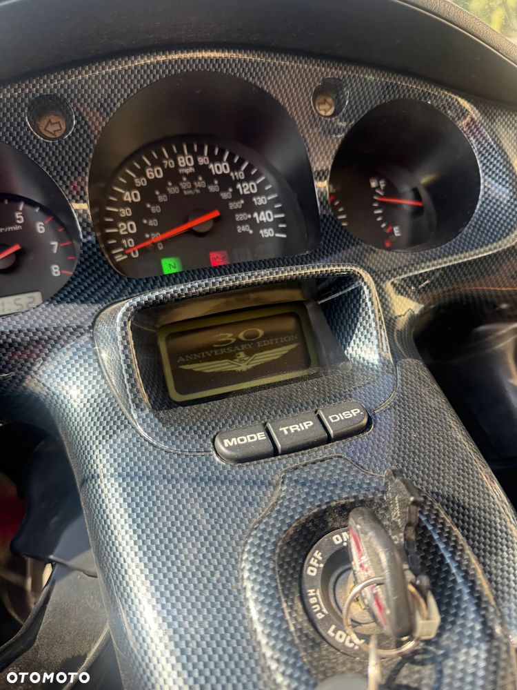 Honda GL - 13