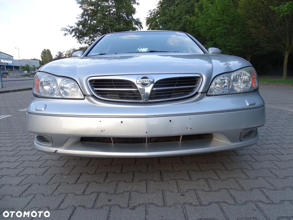 Nissan Maxima 2.0 Comfort - 11