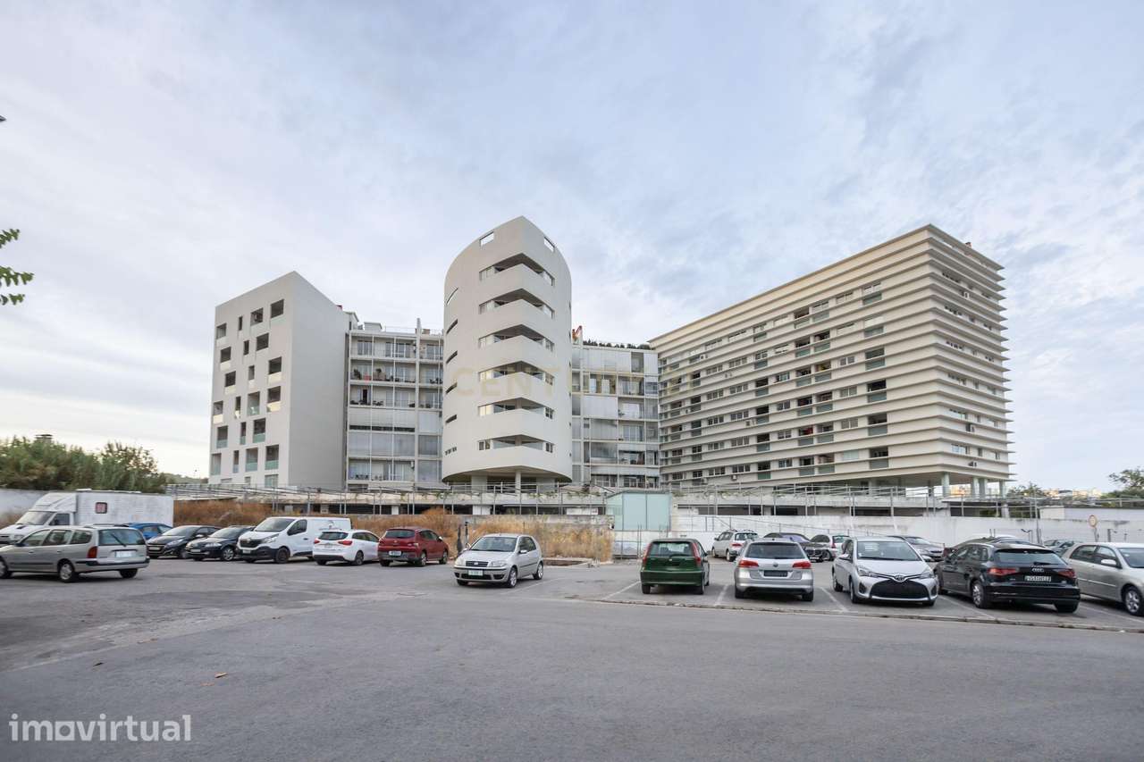 Um Apartamento com Alma de Moradia ; T3+1 + Terraço de 143 m² - Grande imagem: 2/60