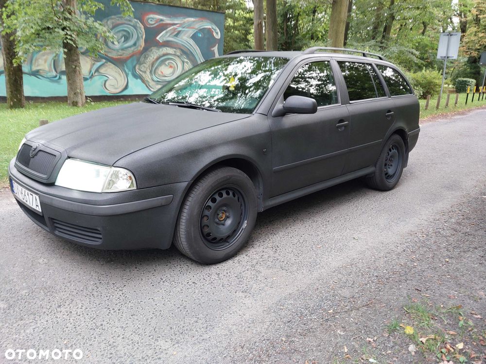 Skoda Octavia - 1