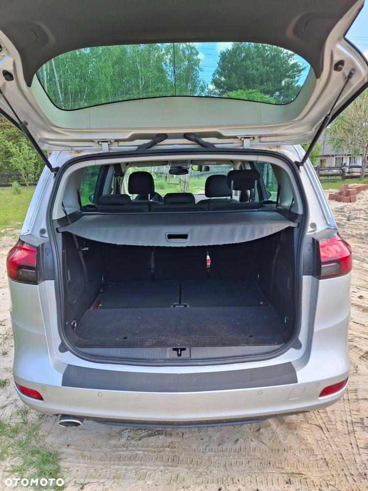 Opel Zafira - 13