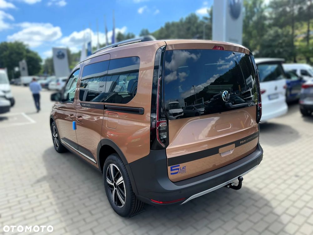Volkswagen Caddy 2.0 TDI PanAmericana DSG - 11