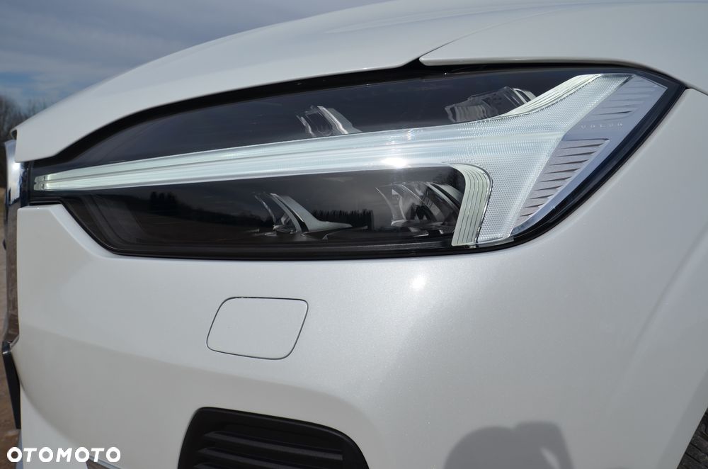 Volvo XC 60 B5 B AWD Ultimate Bright - 31