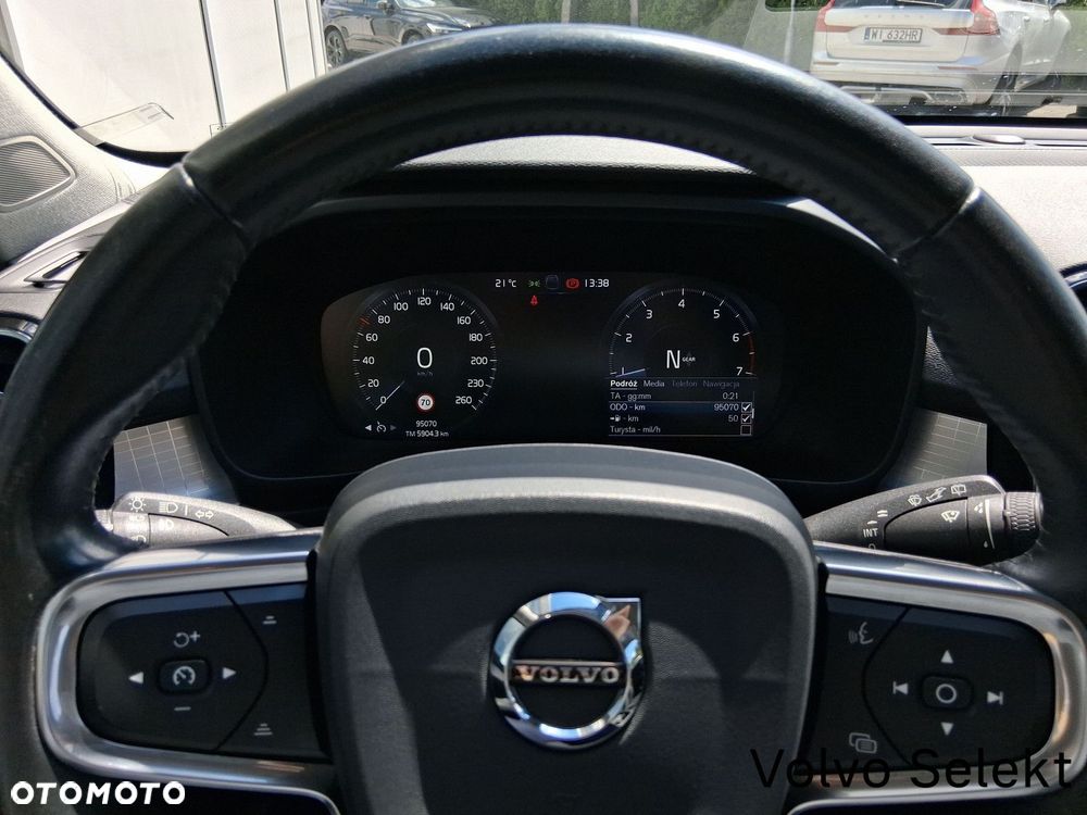 Volvo XC 40 - 15