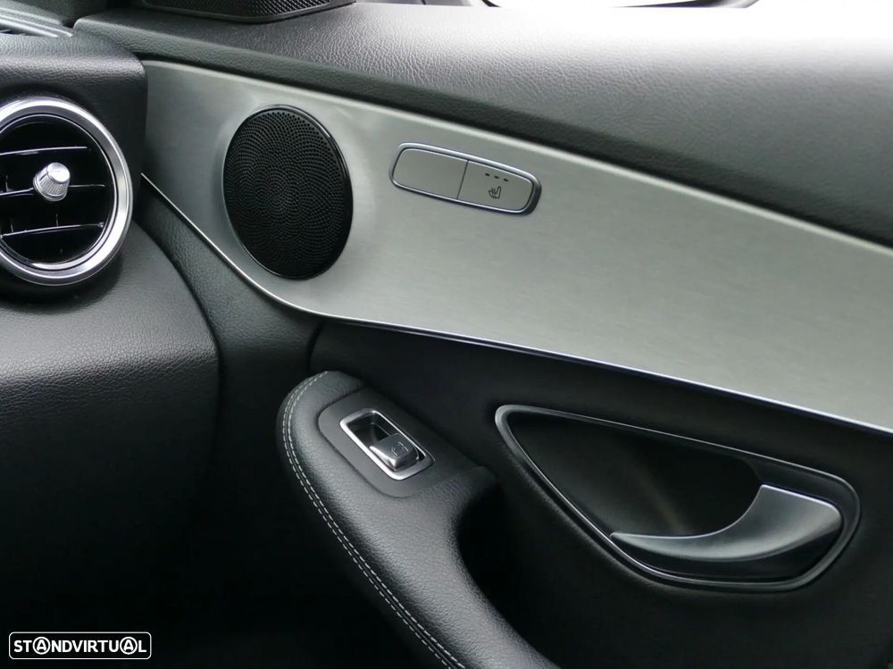 Mercedes-Benz C 220 d AMG Line - 37