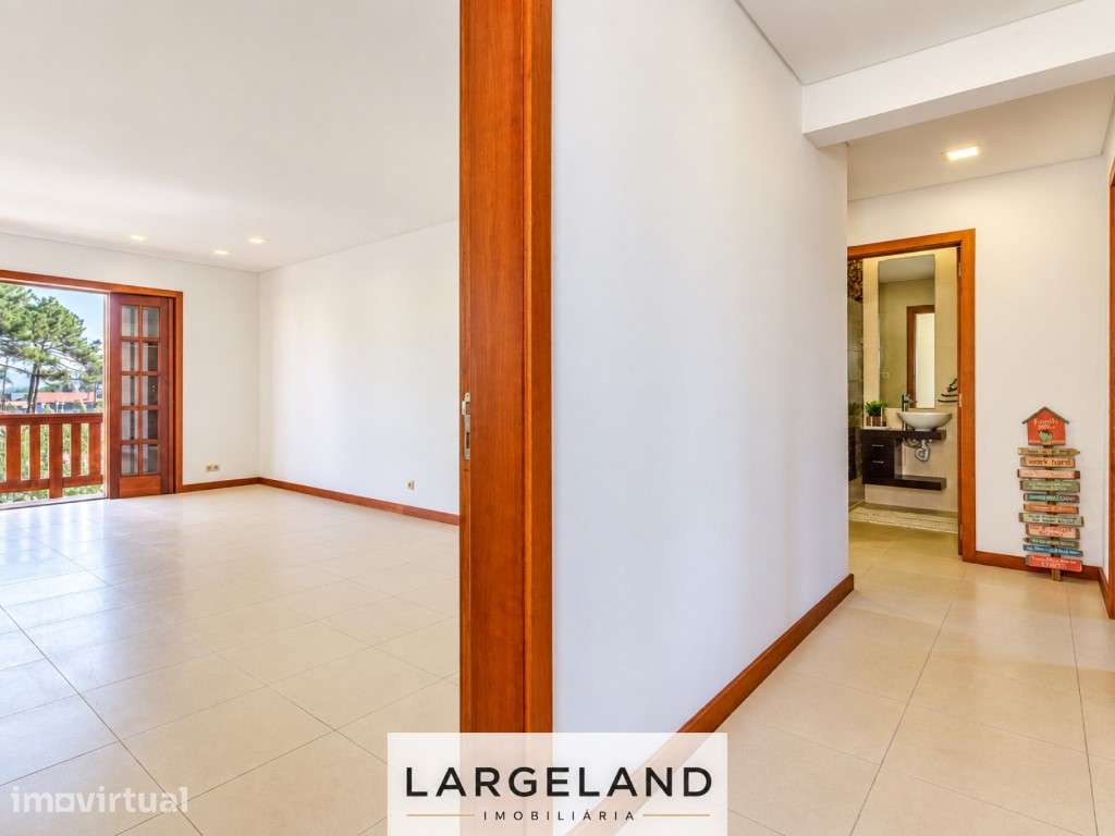 Andar Moradia - Esmoriz - Grande imagem: 2/22