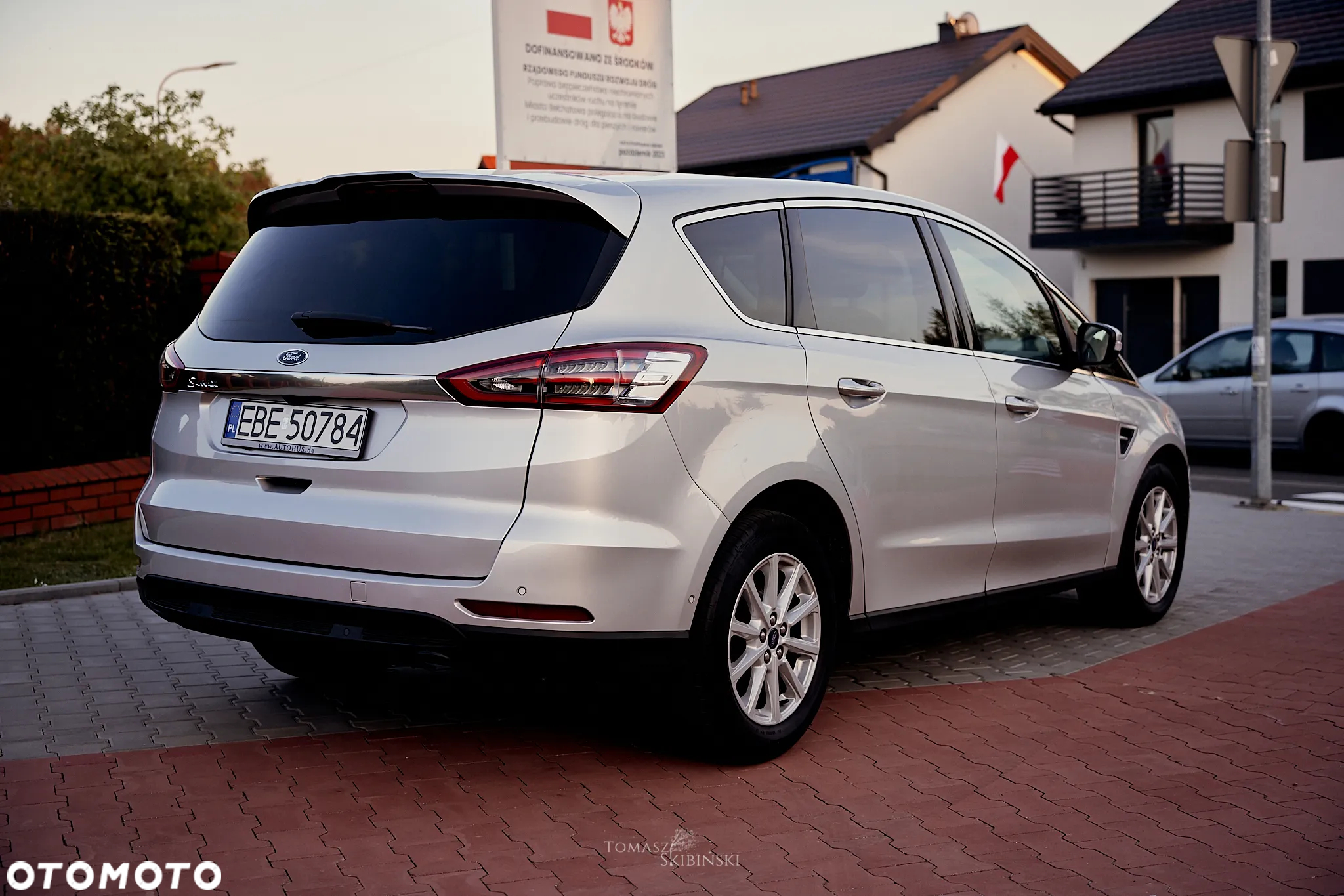 Ford S-Max - 8