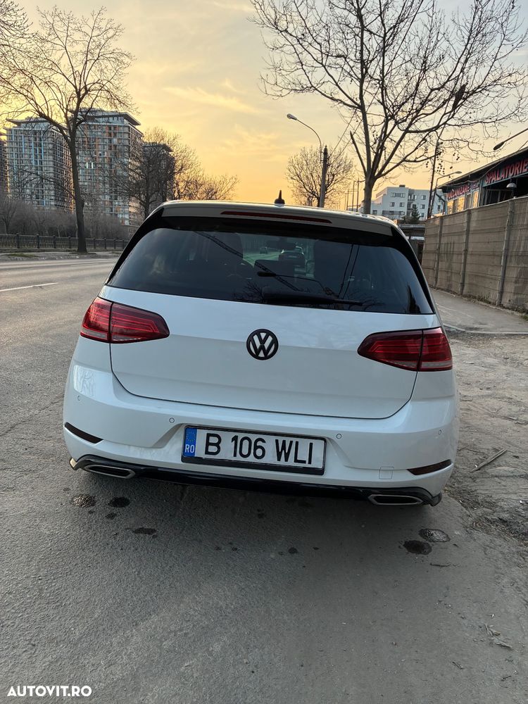 Volkswagen Golf 1.5 TSI Comfortline - 3