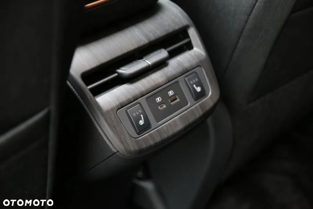 Nissan Ariya 87kWh E-4orce Advance - 21