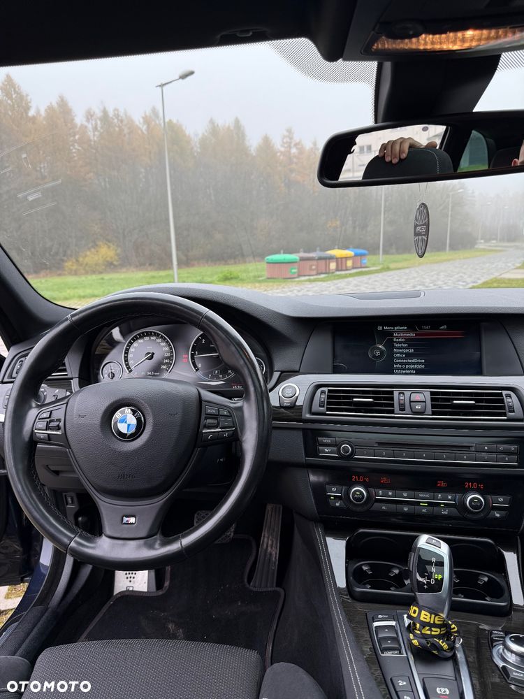 BMW Seria 5 525d xDrive Touring Sport-Aut Modern Line - 23